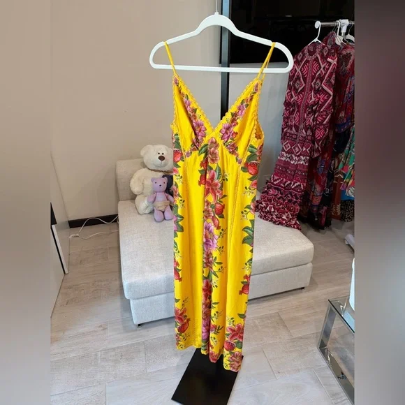 Farm Rio: Yellow Summer Fruit Scarf Euroflax™ Maxi
Dress - Picture 7 of 12